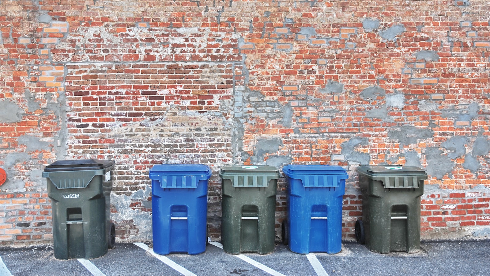 Créer de l’art avec des matériaux recyclés : une approche durable