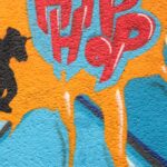 Comment la culture du graffiti raconte des histoires urbaines
