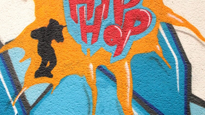 Comment la culture du graffiti raconte des histoires urbaines